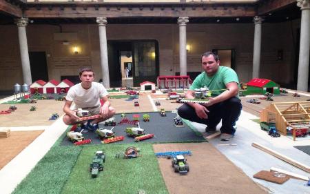 Imagen Una maqueta en el Patio de Columnas de la Diputación representará los campos de cultivo de la provincia y los oficios