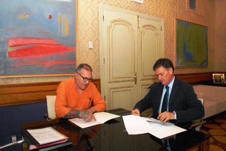 Imagen La Diputación muestra su respaldo a los artesanos segovianos