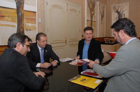 Imagen La Diputación respalda los esfuerzos del ayuntamiento de San Ildefonso por lograr la Marca de Garantía Judión de la Granja