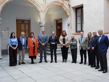 Imagen El Patronato de IE University, con el presidente de la Diputación entre sus miembros, celebra el alto nivel de empleabilidad que ofrece la universidad