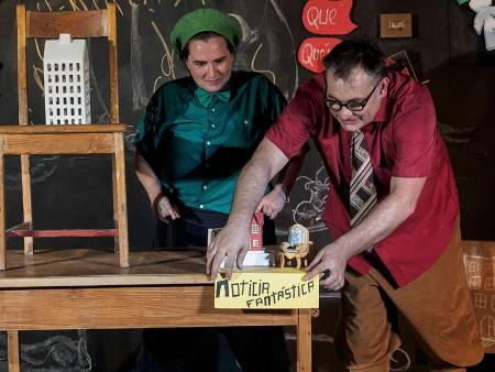 Imagen Las palabras y las historias protagonizan 'Inventar, inventariar, inventurear', un espectáculo familiar de Pez Luna Teatro